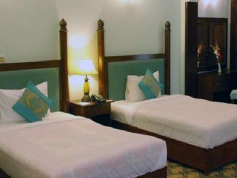 Mir Continental Hotel Muzaffarabad Zewnętrze zdjęcie