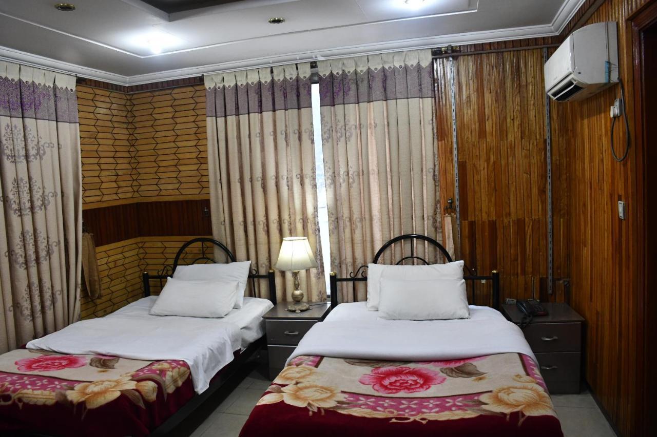 Mir Continental Hotel Muzaffarabad Zewnętrze zdjęcie